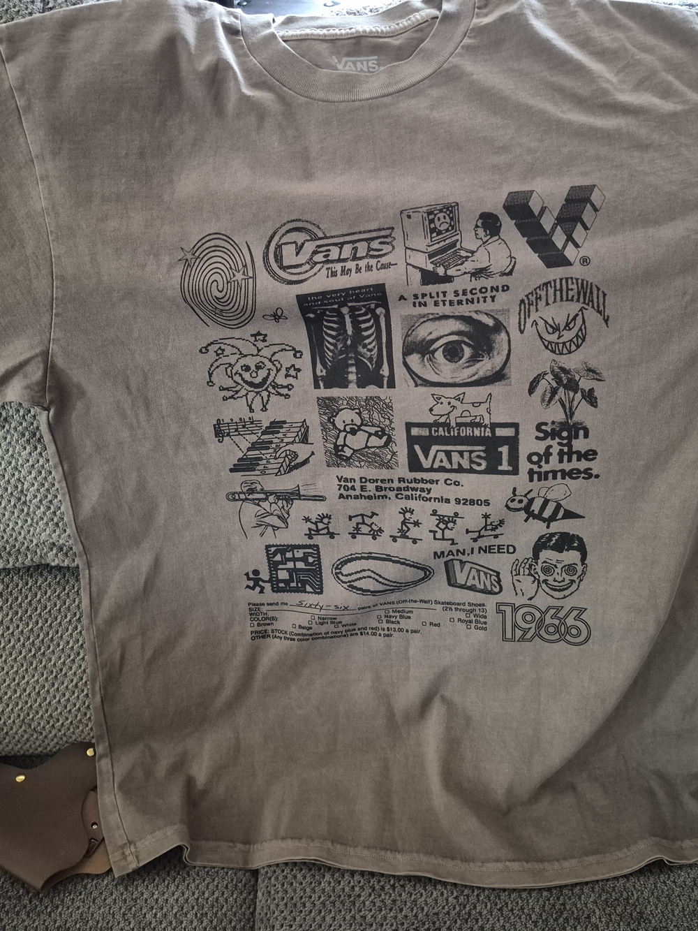 VANS Gray Cotton Men's T-Shirt M Loose Fit Crew Neck Short Sleeve Graphic Logo